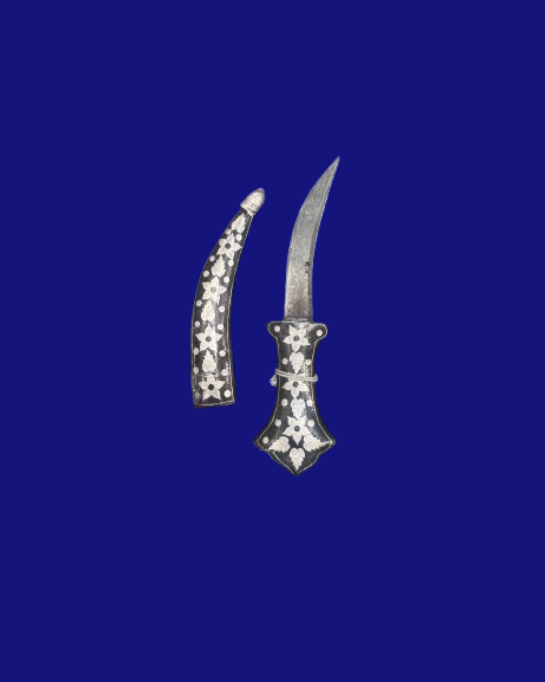 Black Curved Damascus Steel Dagger with Silver Koftgiri – 6 Inch - Image 2