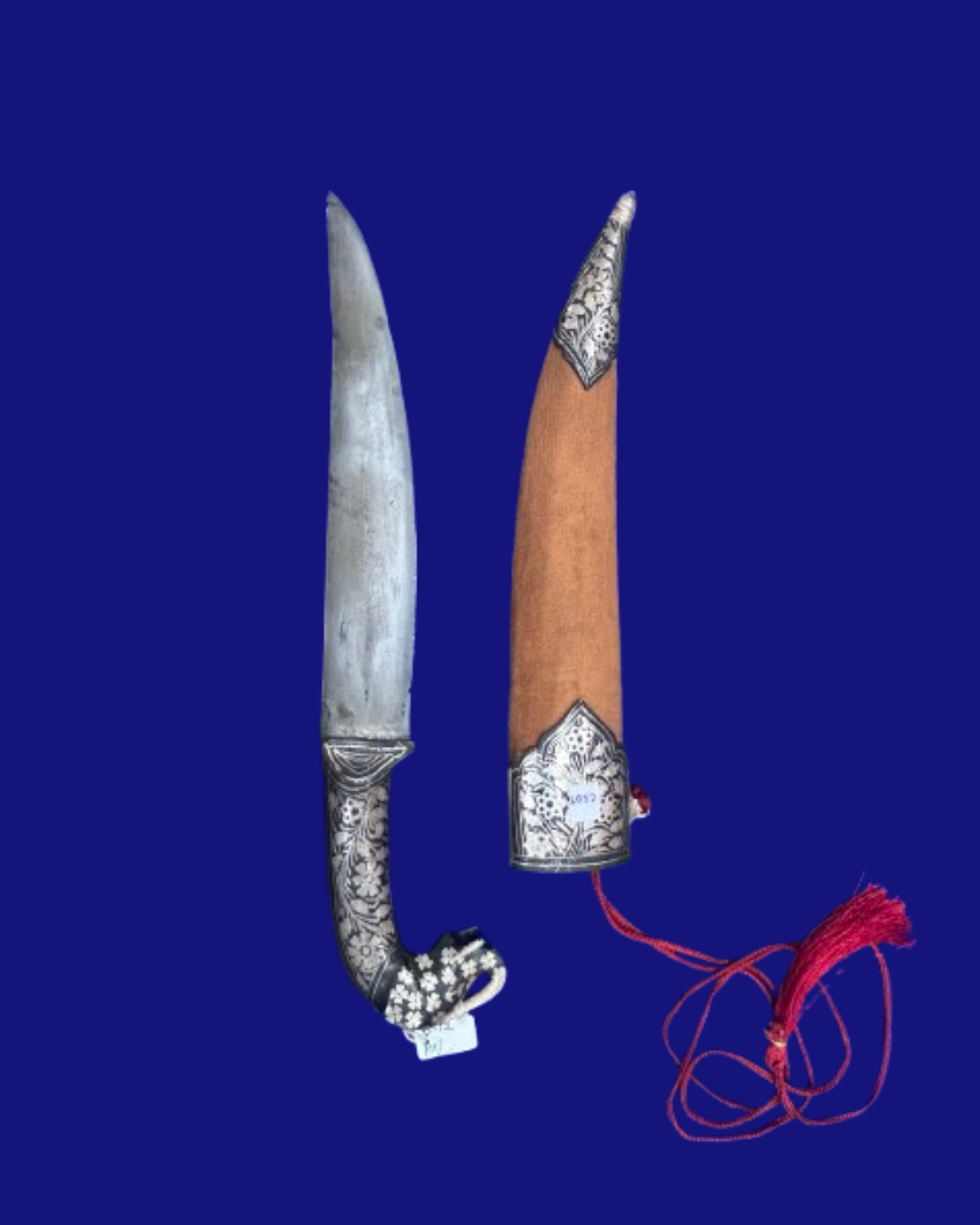 Damascus Steel Dagger with Elephant Head Handle & Silver Koftgiri (13.5 Inch) - Image 4